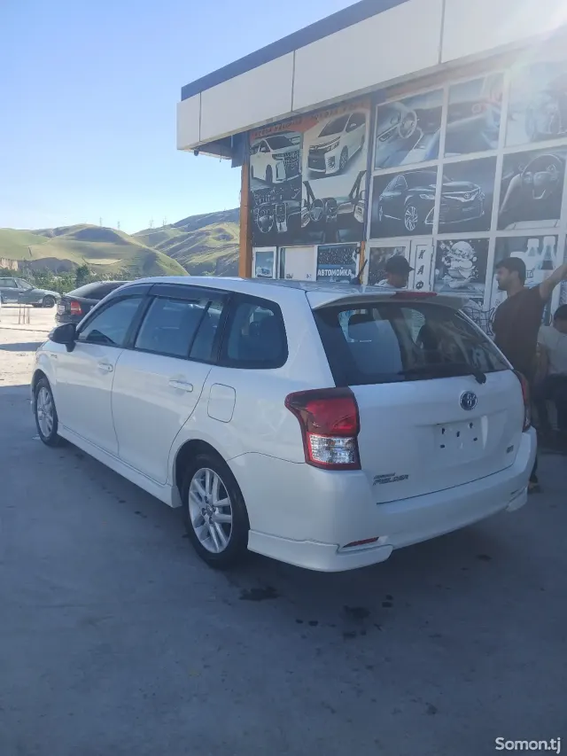 Toyota Fielder 2014 · 1.5 AT