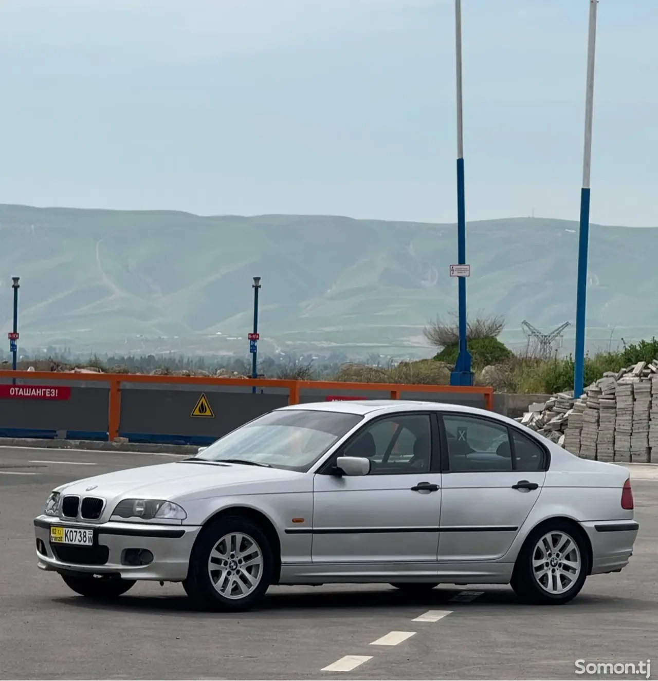 BMW 3 series 2000 · 1.8 MT