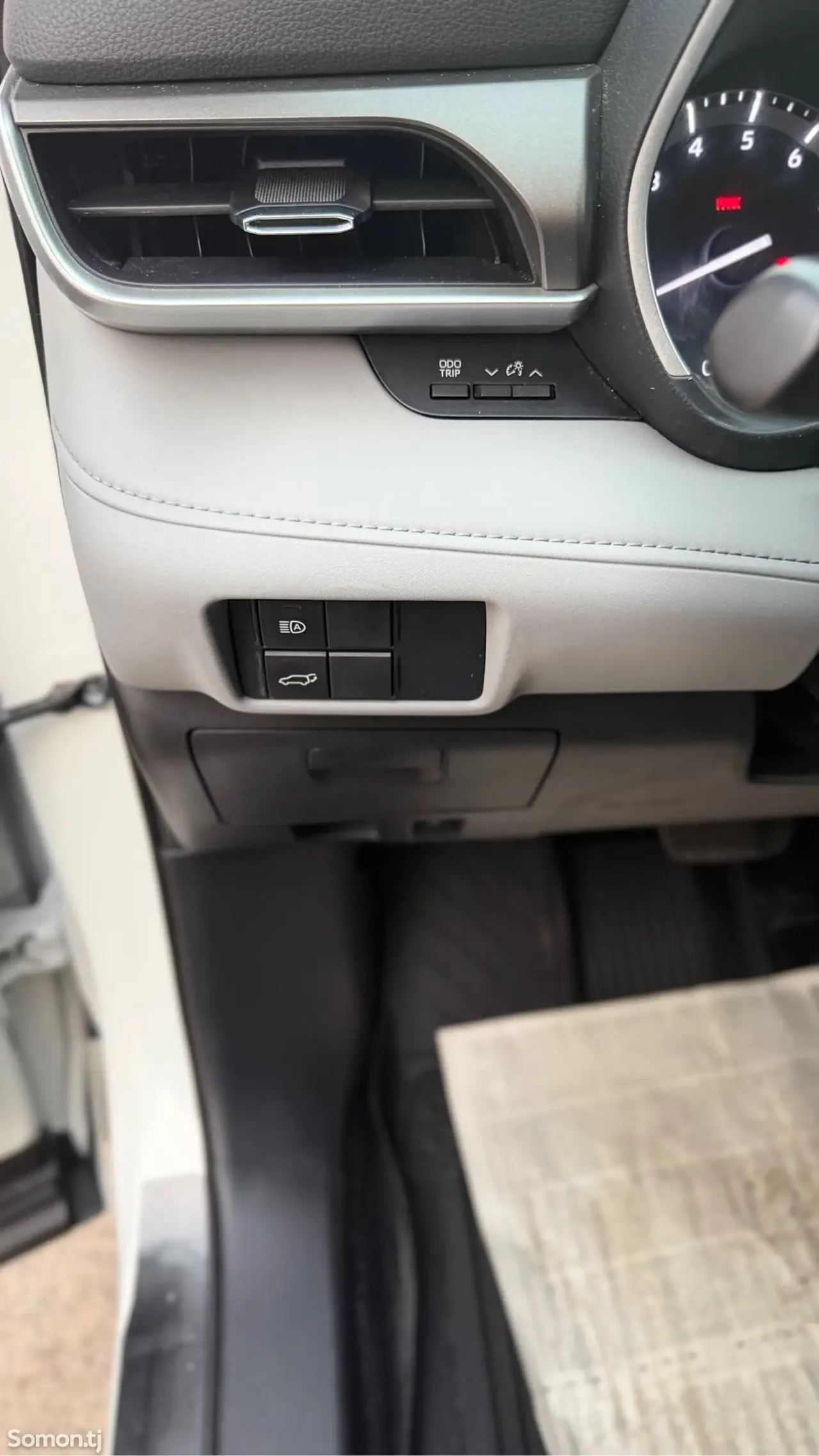 Toyota Highlander 2021 · 3.5 AT