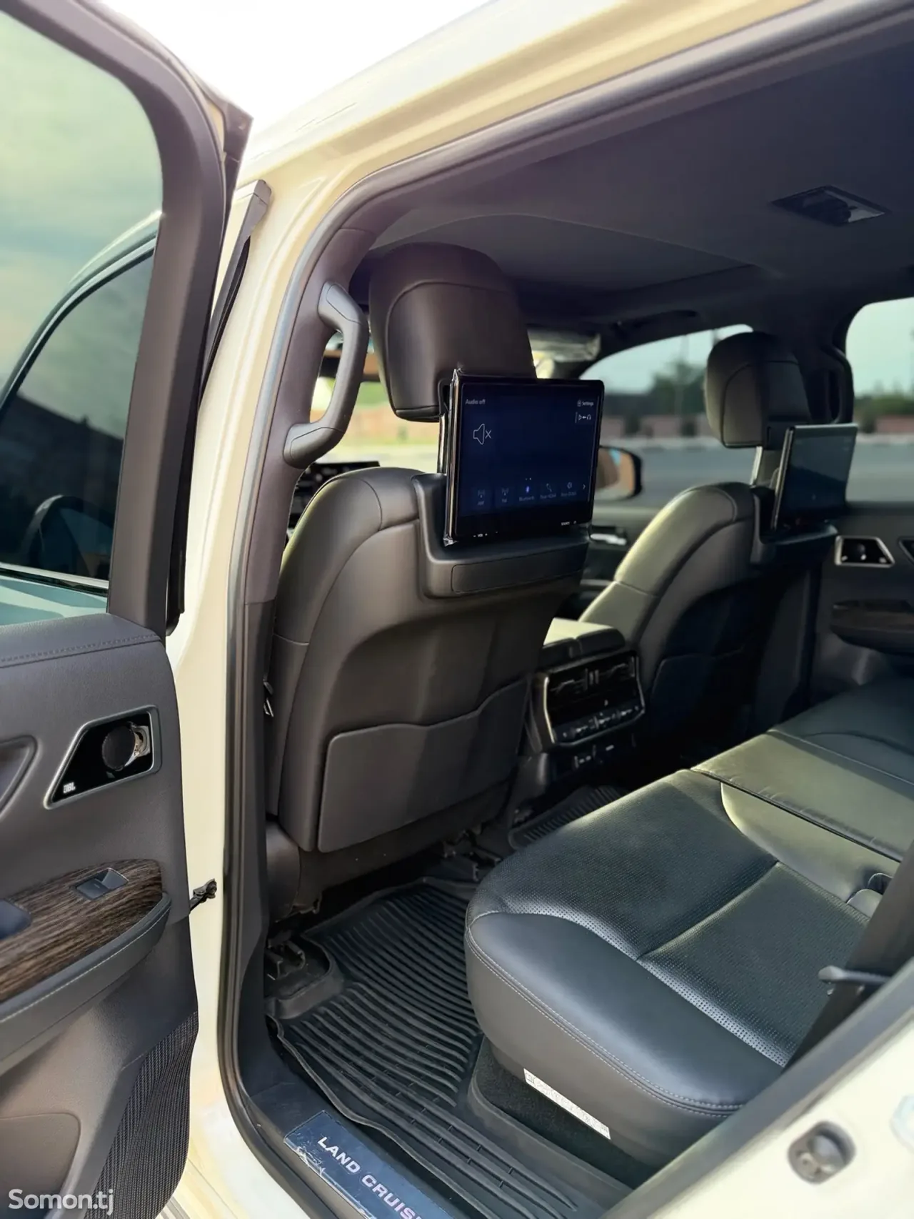Toyota Land Cruiser 2021 · 4.0 AT