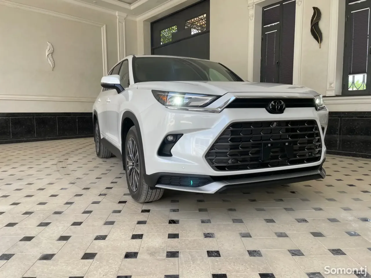 Toyota Highlander 2026 · 4.5 AT