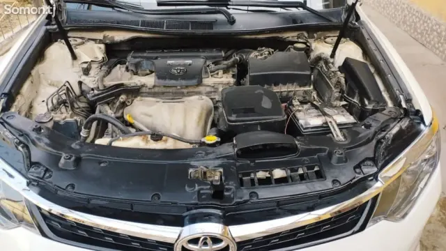 Toyota Camry 2012 · 2.5 AT