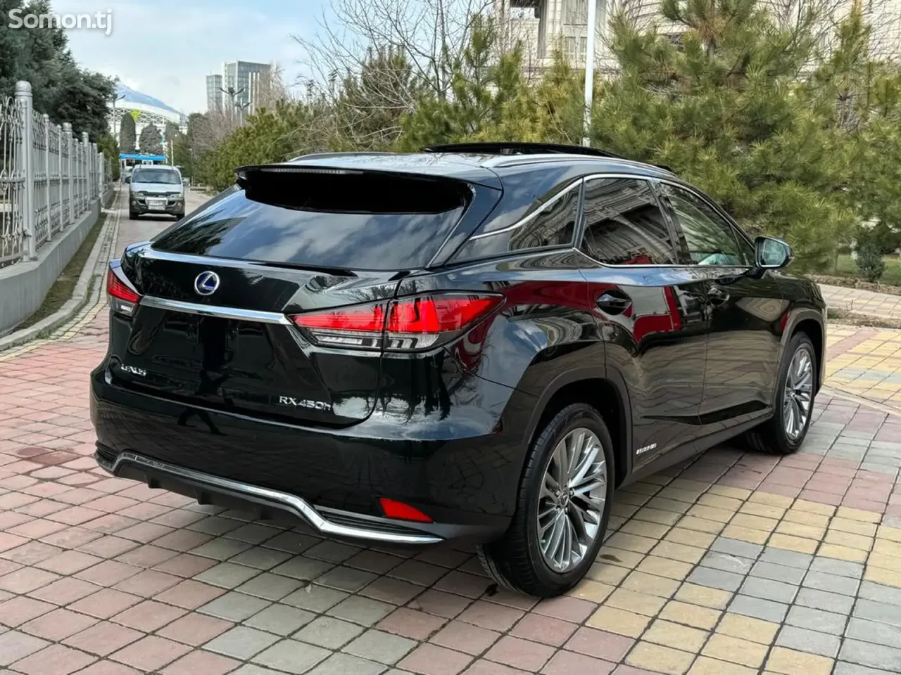 Lexus RX series 2022 · 4.5 AT