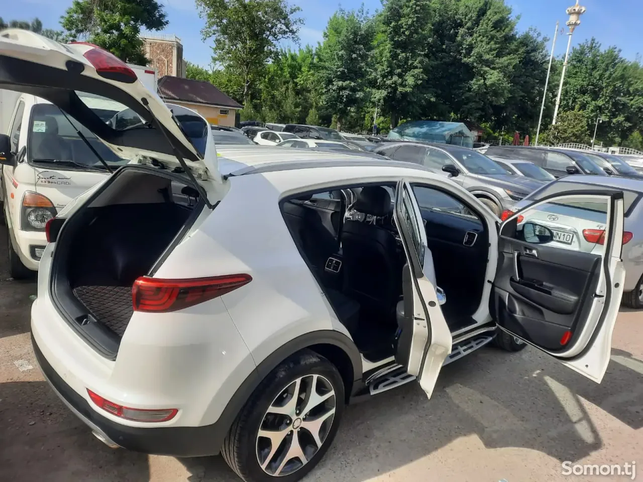 Kia Sportage 2016 · 2.0 AT