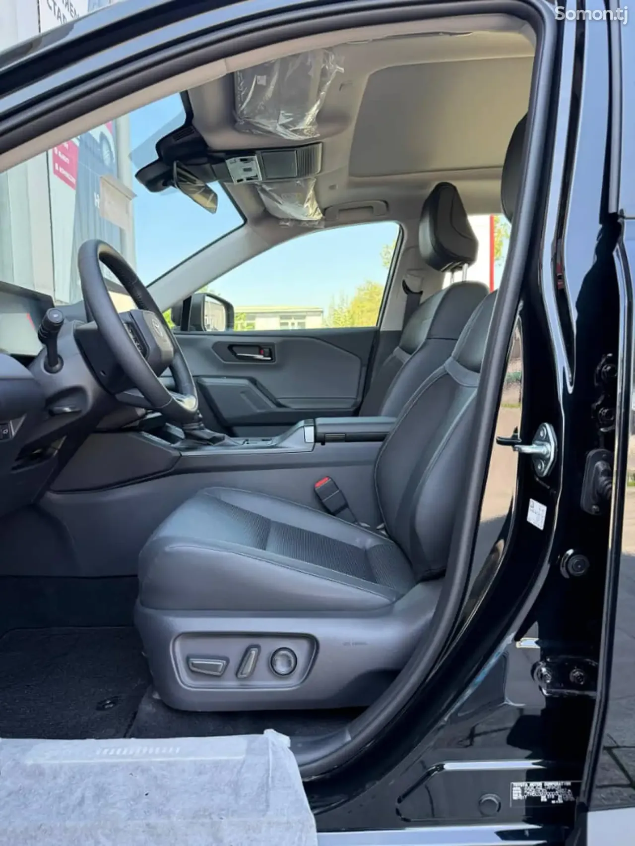 Toyota RAV 4 2026 · 2.5 AT