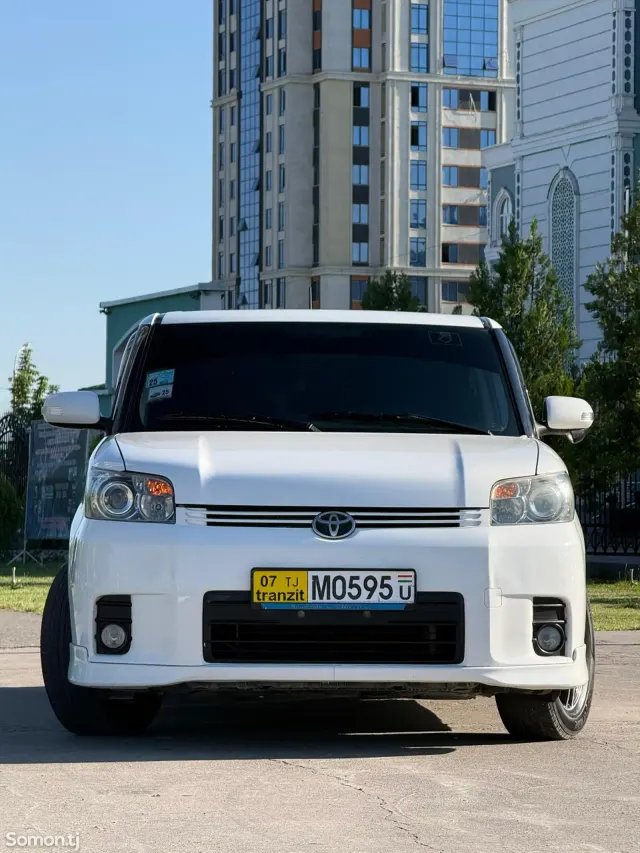 Toyota Rumion 2009 · 1.8 AT