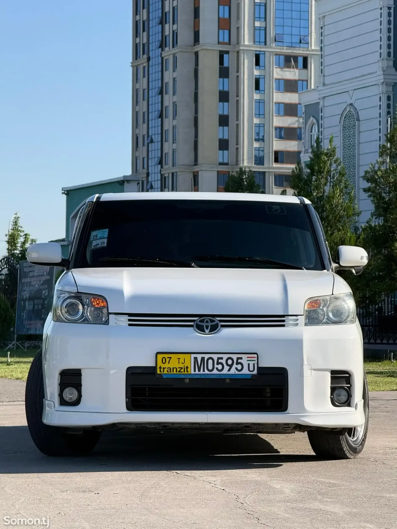 Toyota Rumion 2009 · 1.8 AT