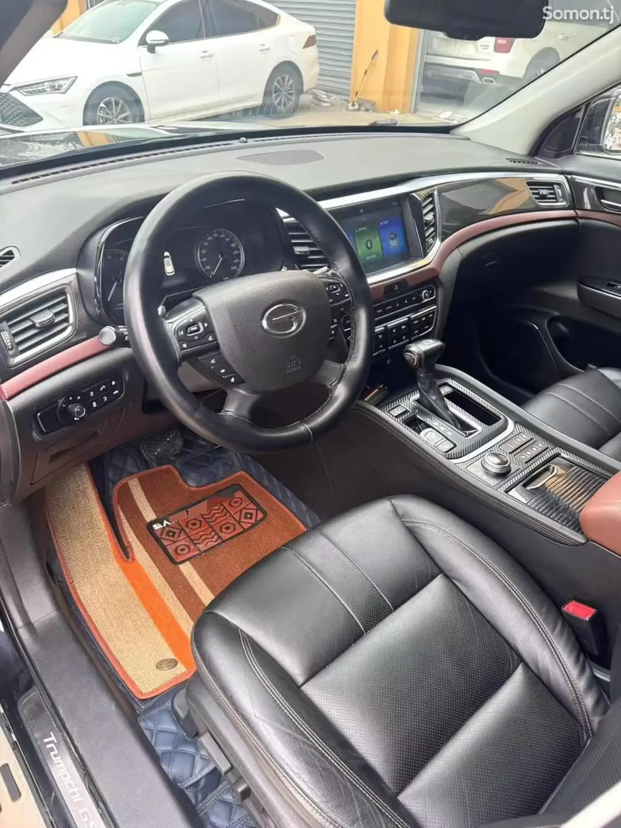 GAC Trumpchi GS8 2017 · 2.0 AT