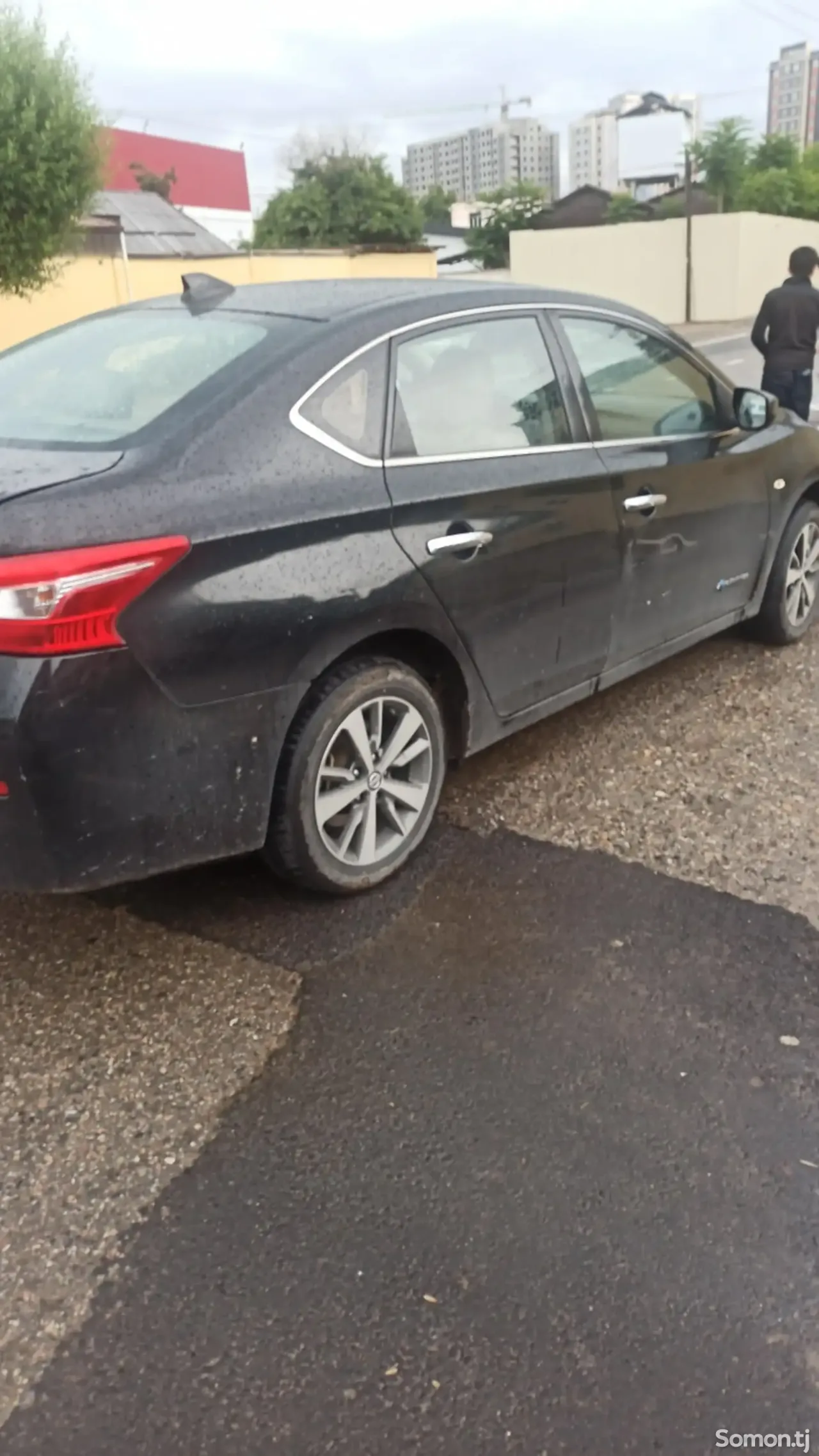 Nissan Leaf 2018 · AT