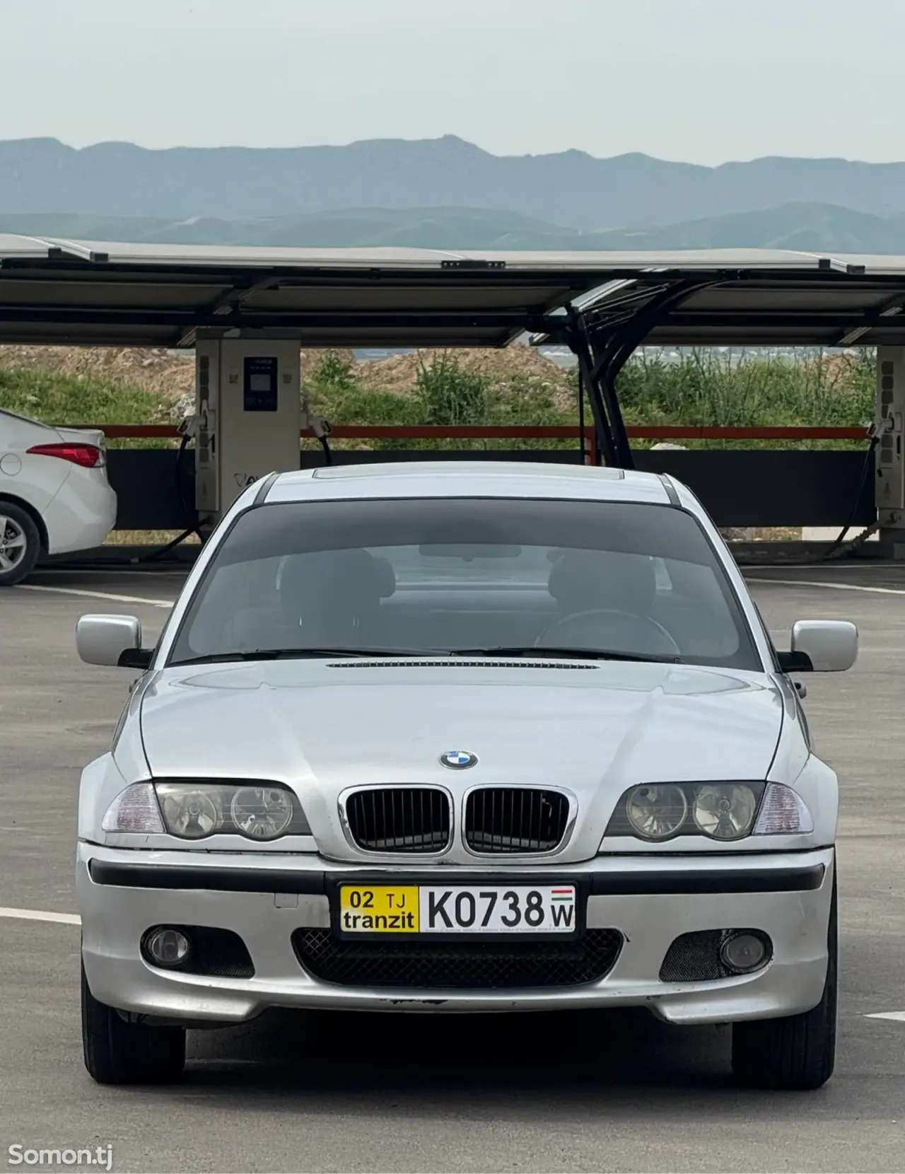 BMW 3 series 2000 · 1.8 MT
