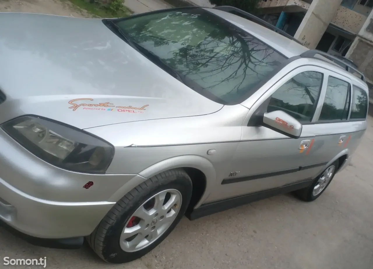 Opel Astra G 2003 · 1.6 MT