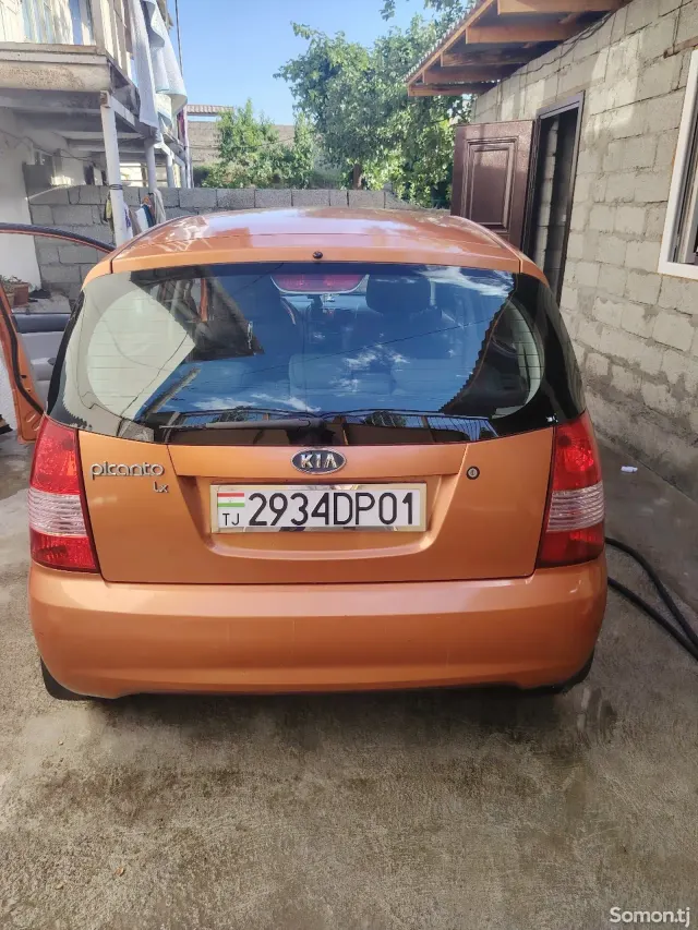 Kia Picanto 2007 · 1.1 MT