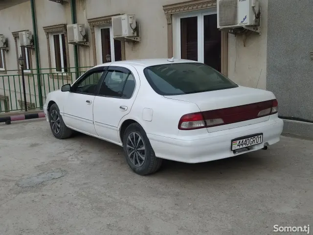 Nissan Cefiro 1998 · 2.0 AT
