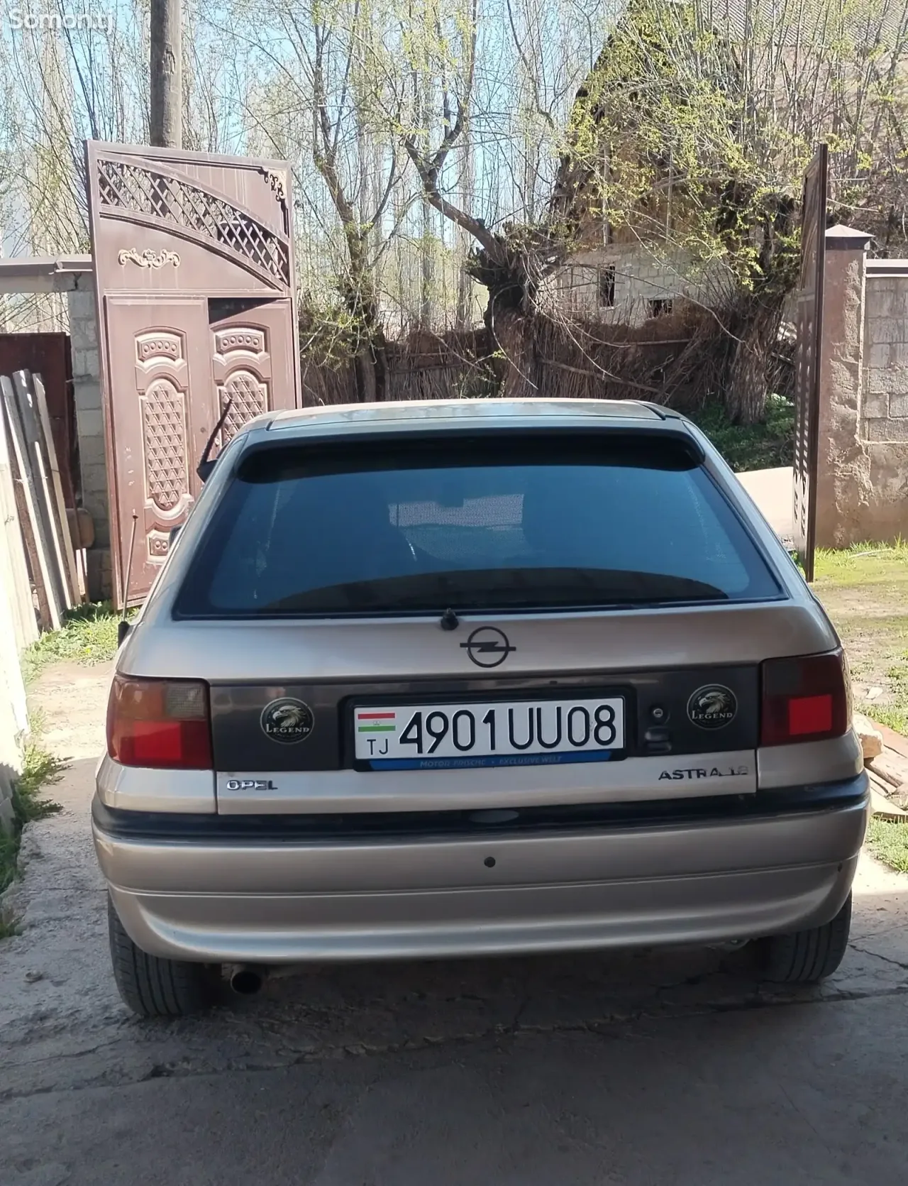 Opel Astra F 1997 · 1.6 MT