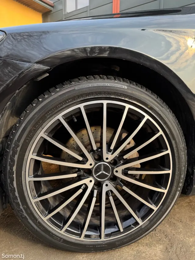 Mercedes-Benz S class 2009 · 5.5 AT