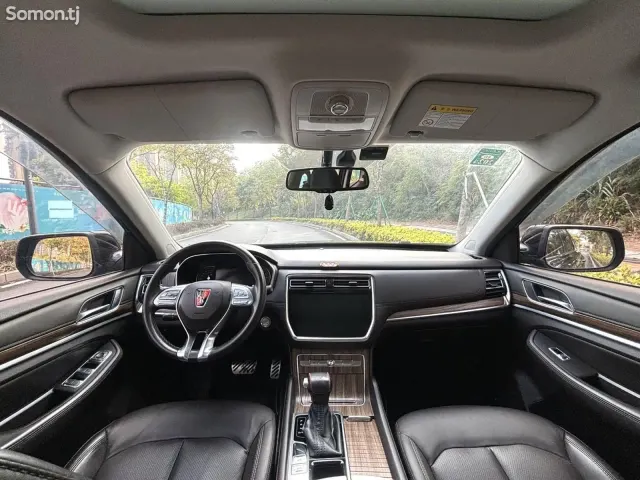 Roewe RX8 2018 · 2.0 AT