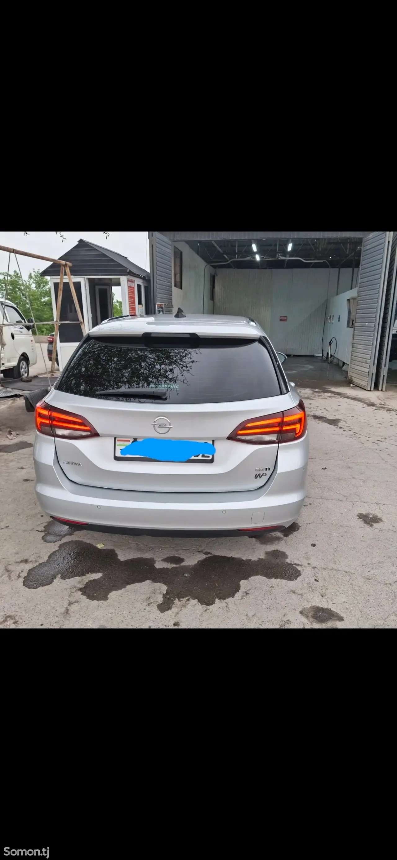 Opel Astra K 2016 · 1.6 MT