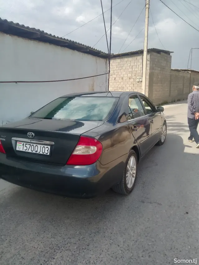 Toyota Camry 2003 · 2.4 AT