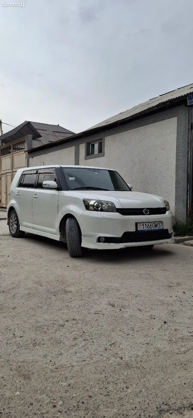 Toyota Rumion 2011 · 1.8 AT