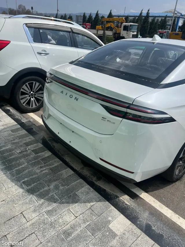 GAC Aion S Plus 2026 · AT