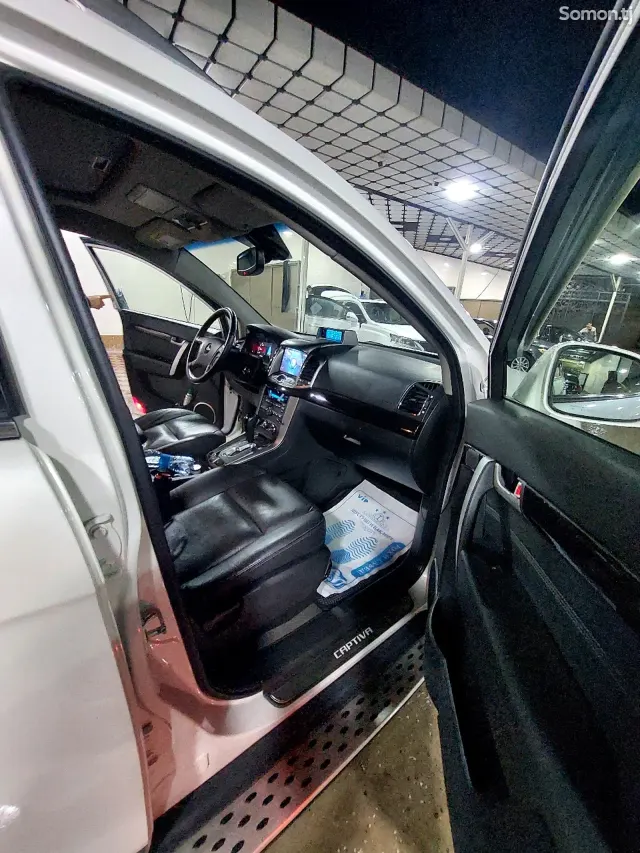 Chevrolet Captiva 2014 · 2.2 AT