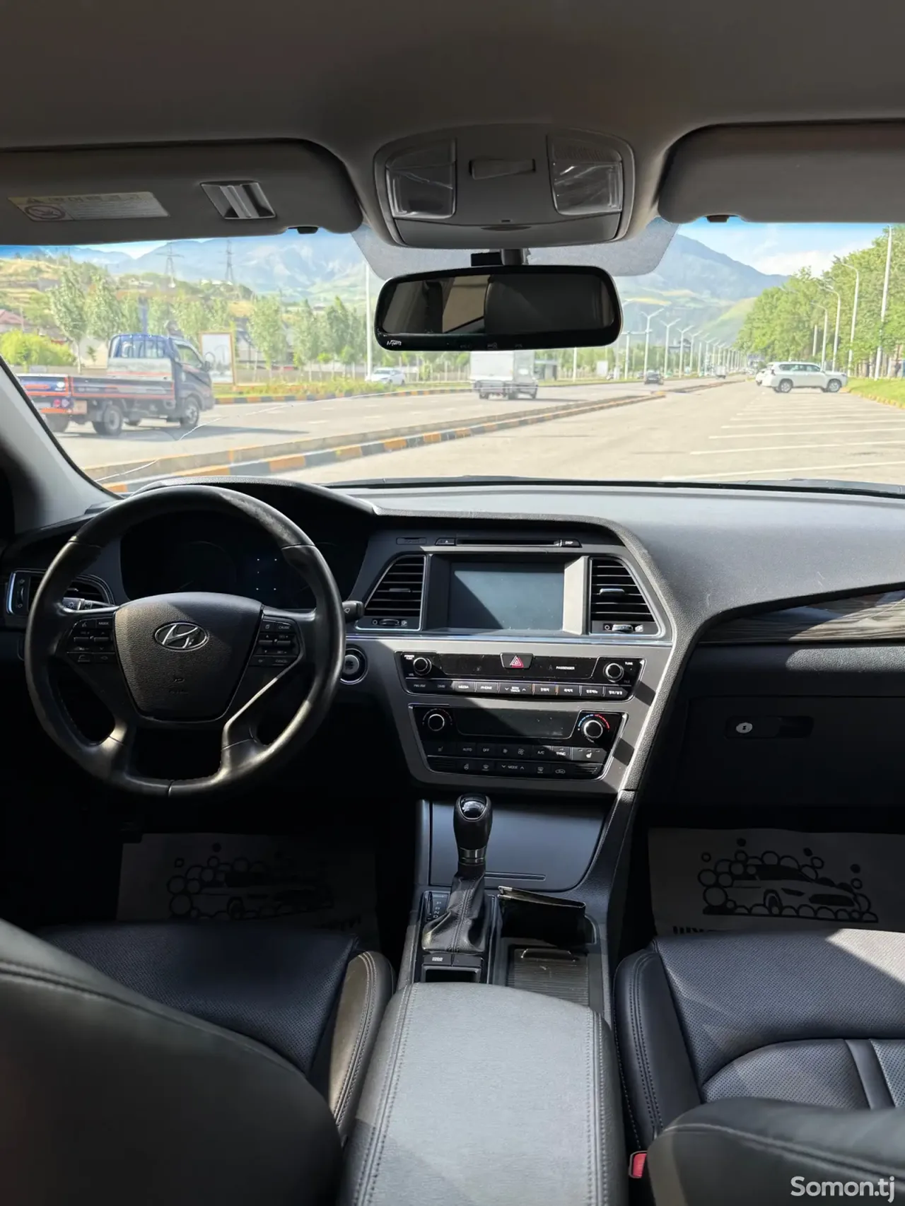 Hyundai Sonata 2015 · 2.0 AT