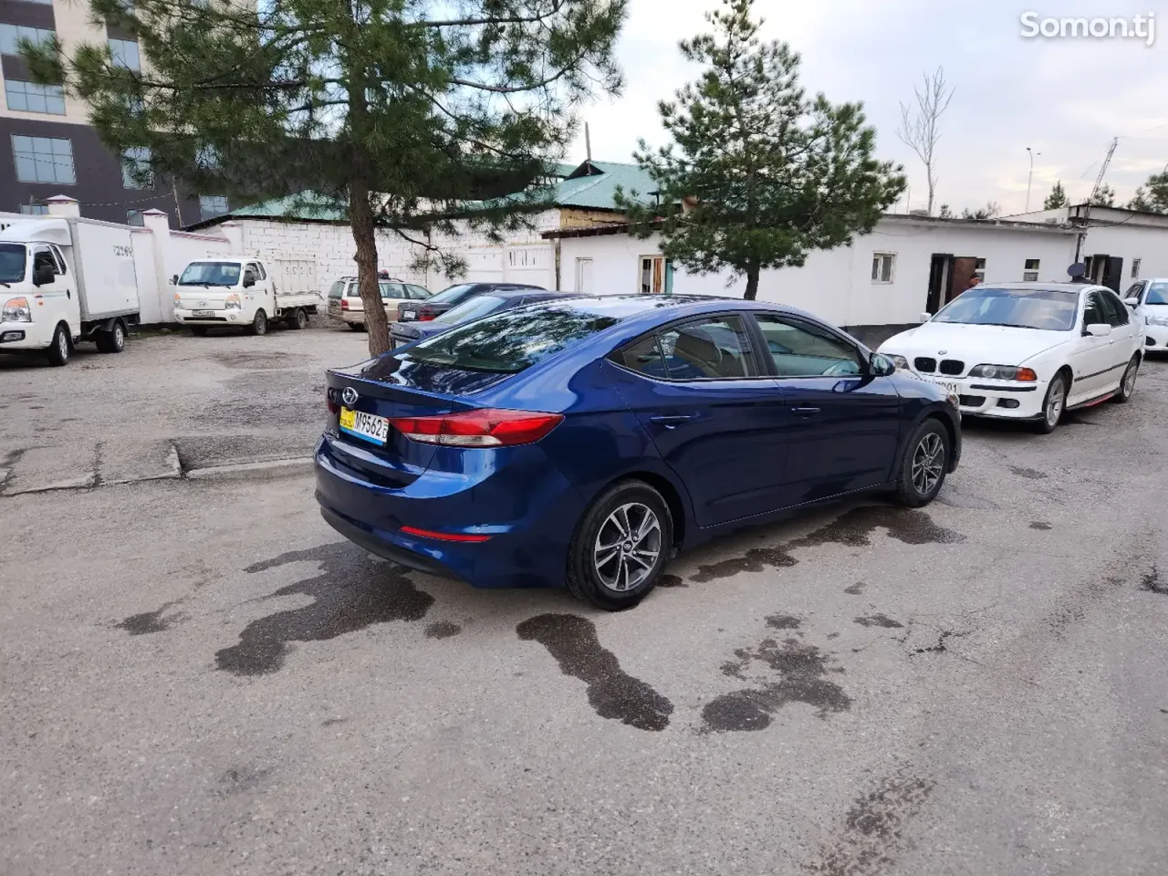 Hyundai Elantra 2017 · 2.0 AT