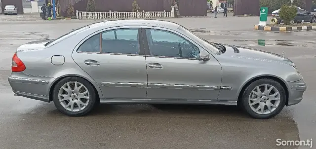 Mercedes-Benz E class 2008 · 3.5 AT