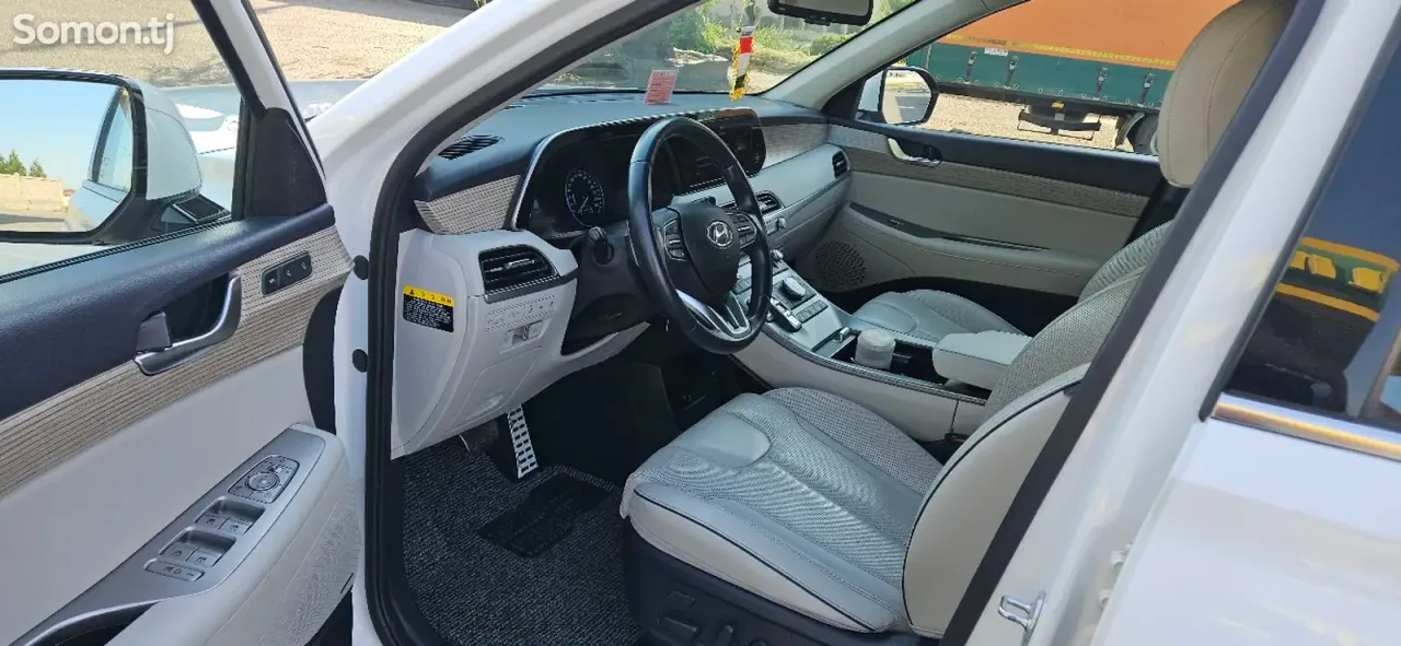 Hyundai Palisade 2021 · 3.8 AT
