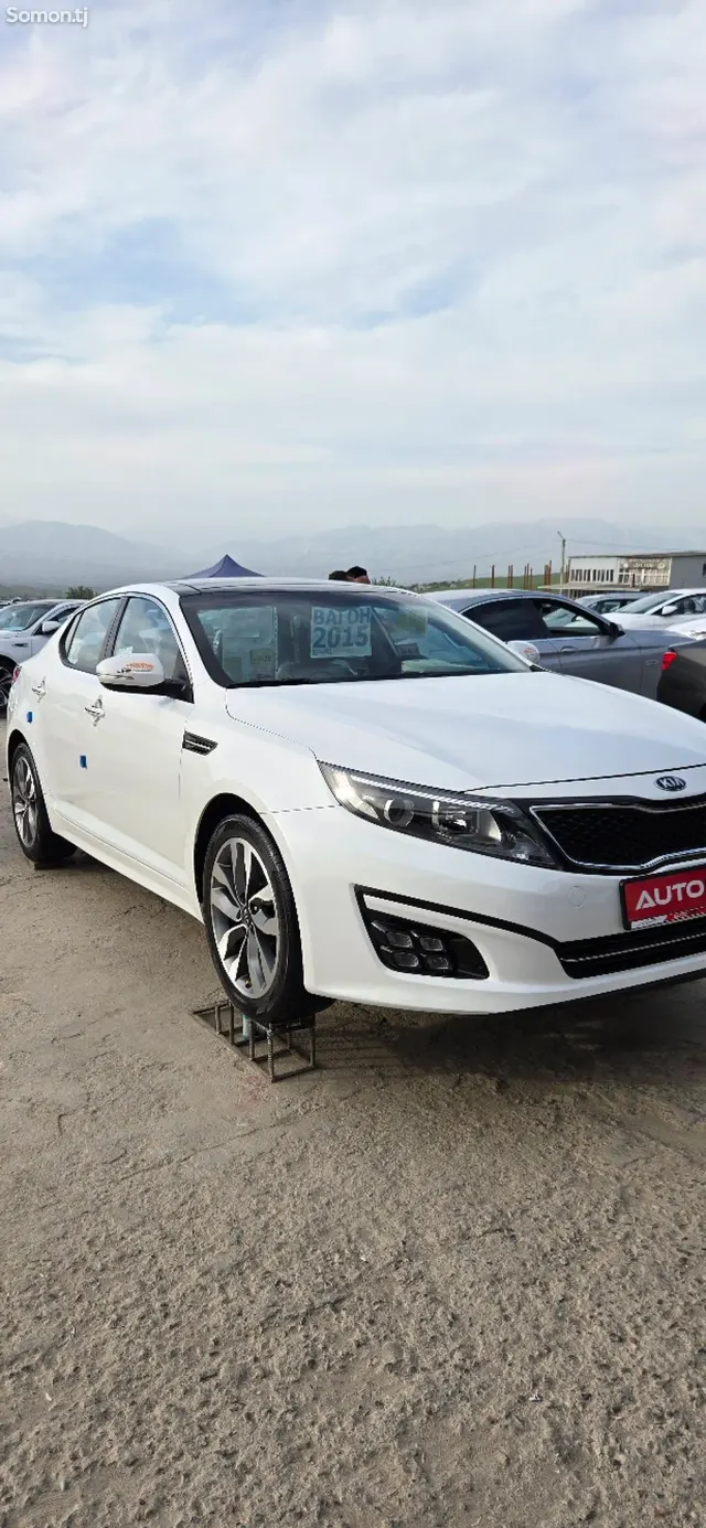 Kia K5 2015 · 2.0 AT