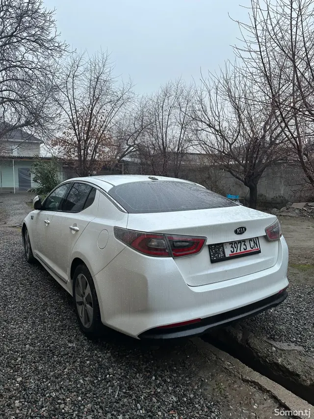 Kia Optima 2014 · 2.0 AT
