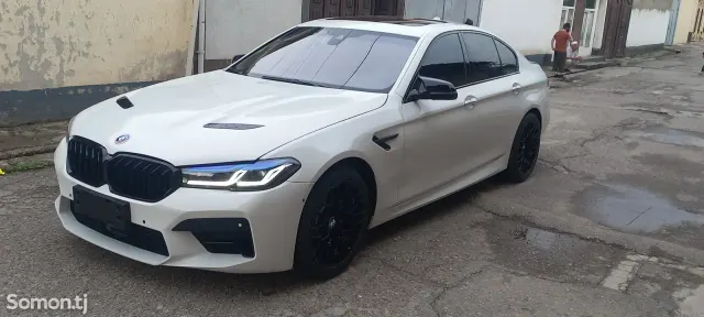 BMW 5 series 2016 · 2.0 AT