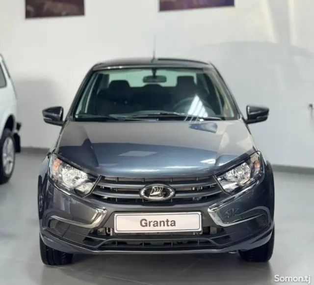 Lada (ВАЗ) Granta 2025 · 1.6 MT