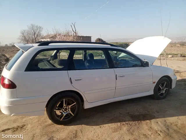 Toyota Caldina 1997 · 2.0 AT