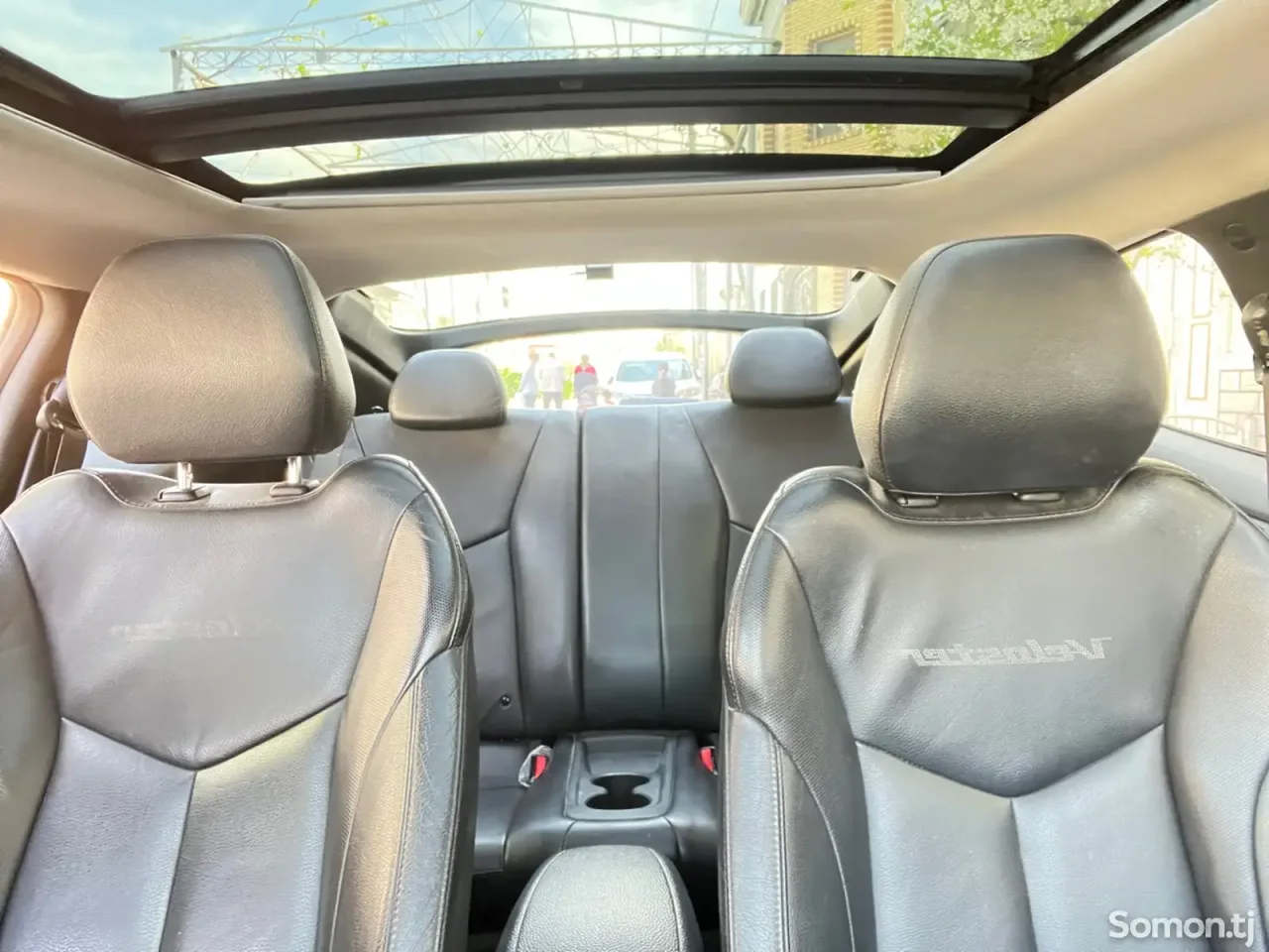 Hyundai Veloster 2011 · 1.6 AT