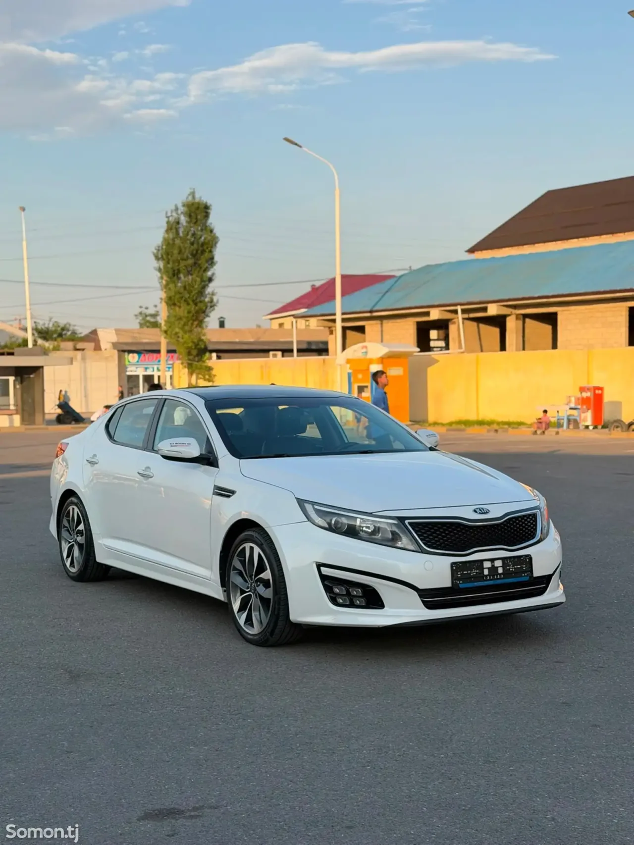 Kia K5 2015 · 2.0 AT