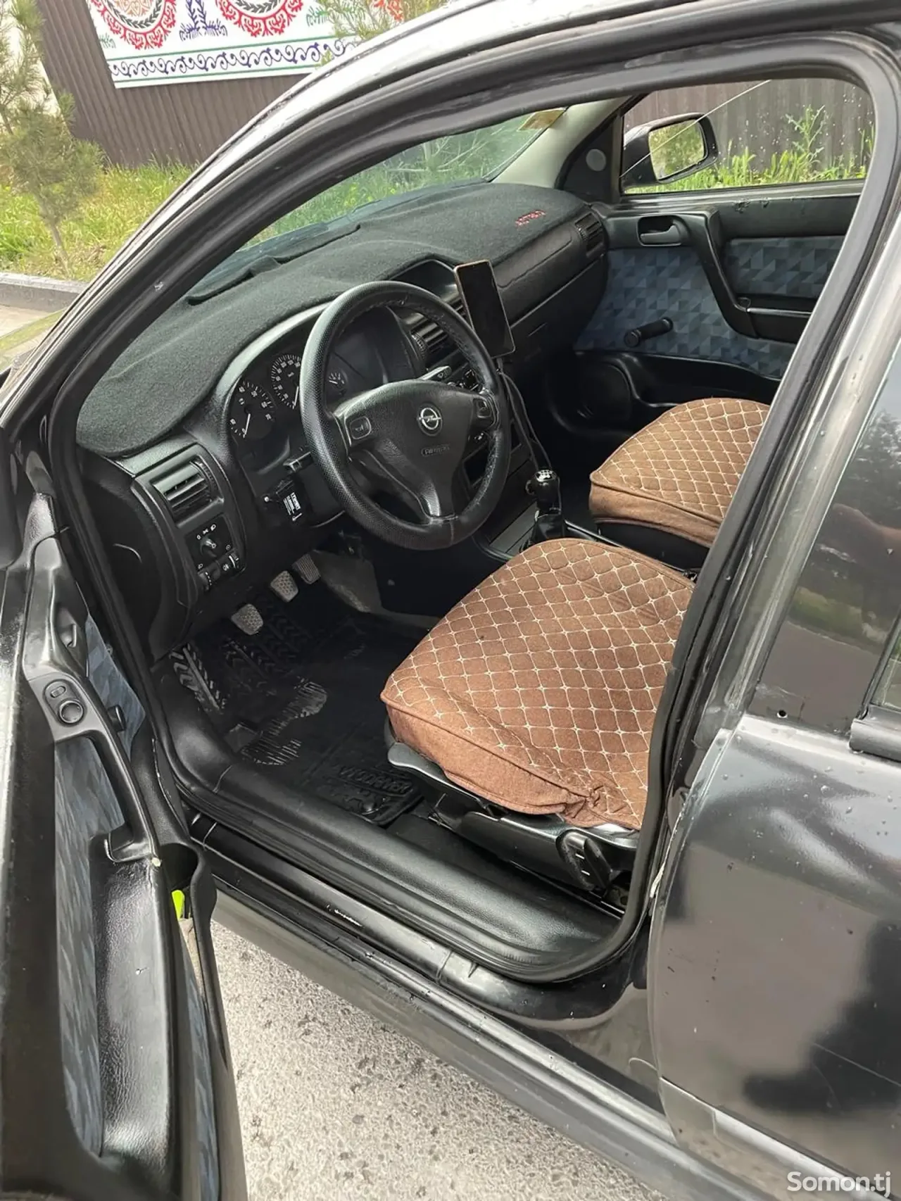 Opel Astra G 1998 · 1.6 MT