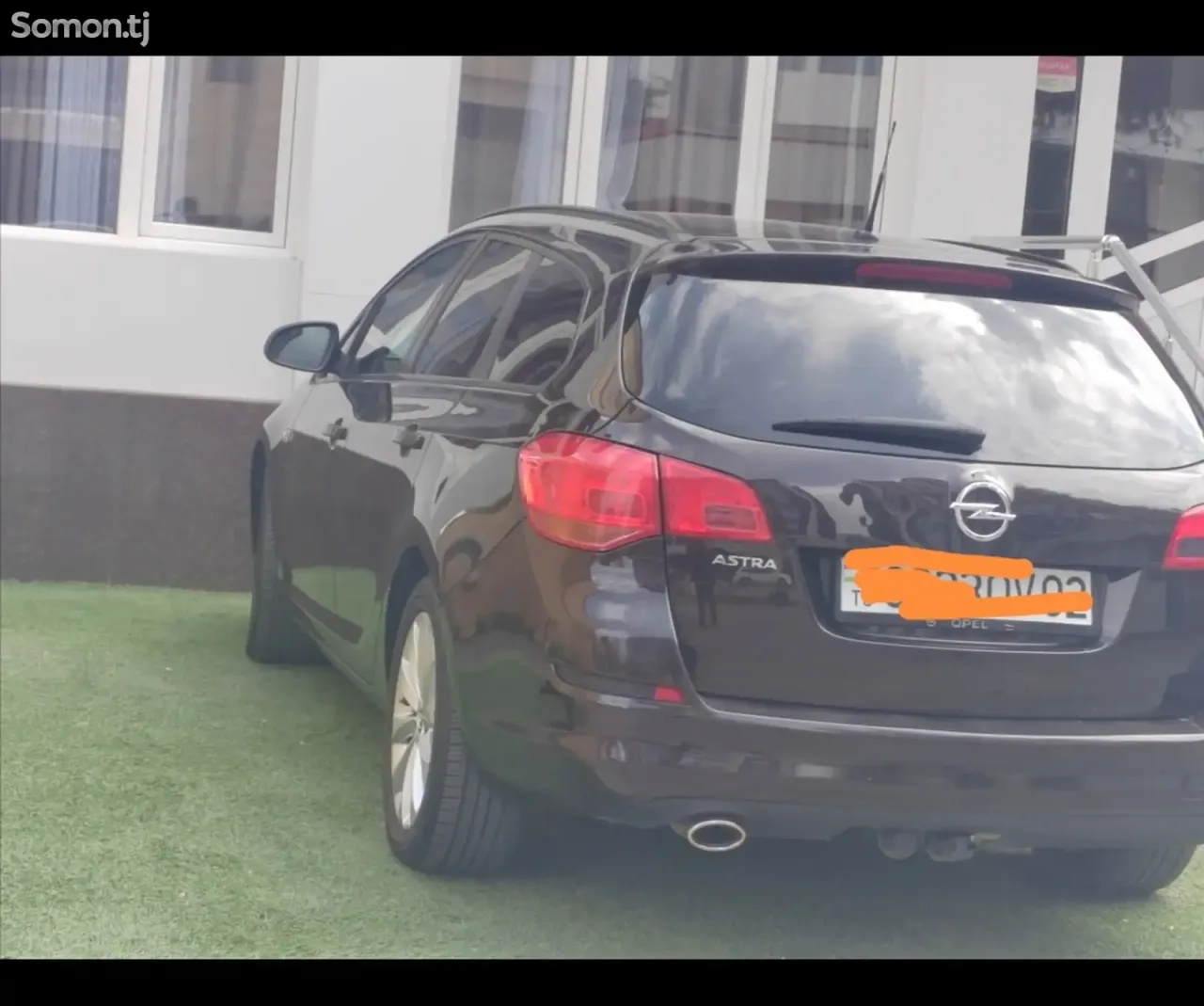 Opel Astra J 2013 · 1.4 MT