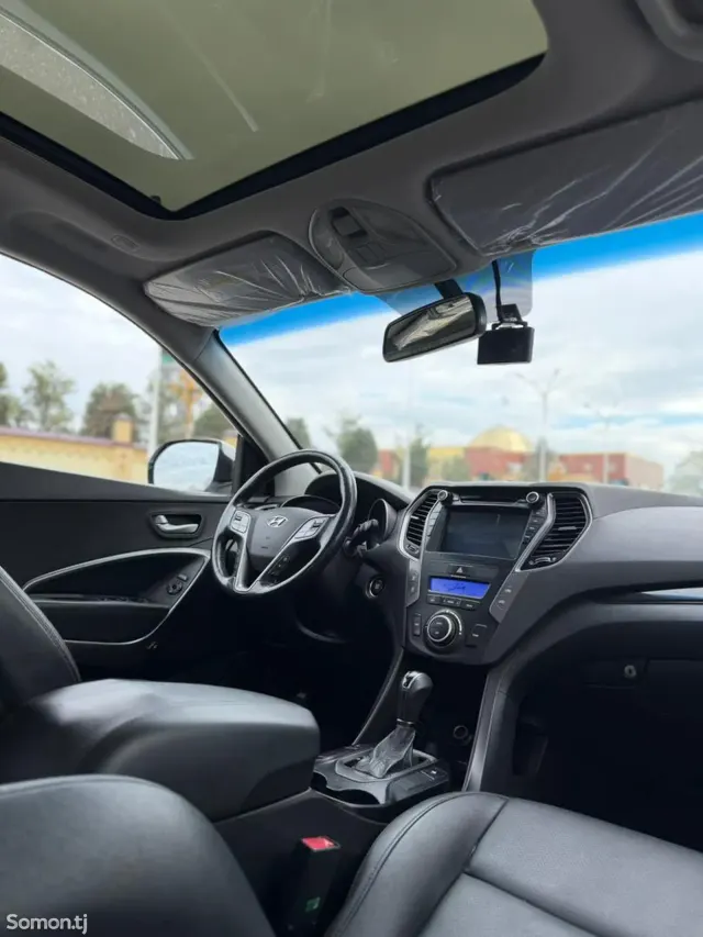 Hyundai Santa Fe 2014 · 2.0 AT