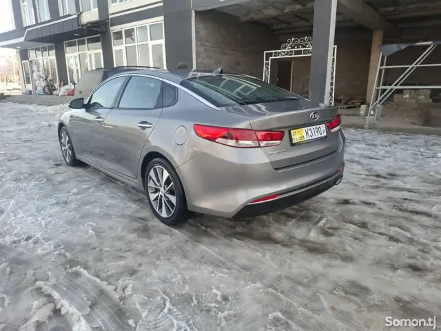 Kia Optima 2017 · 2.4 AT