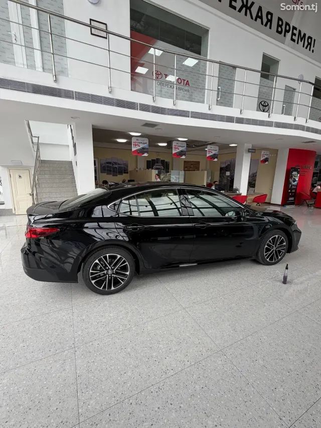 Toyota Camry 2026 · 2.5 AT