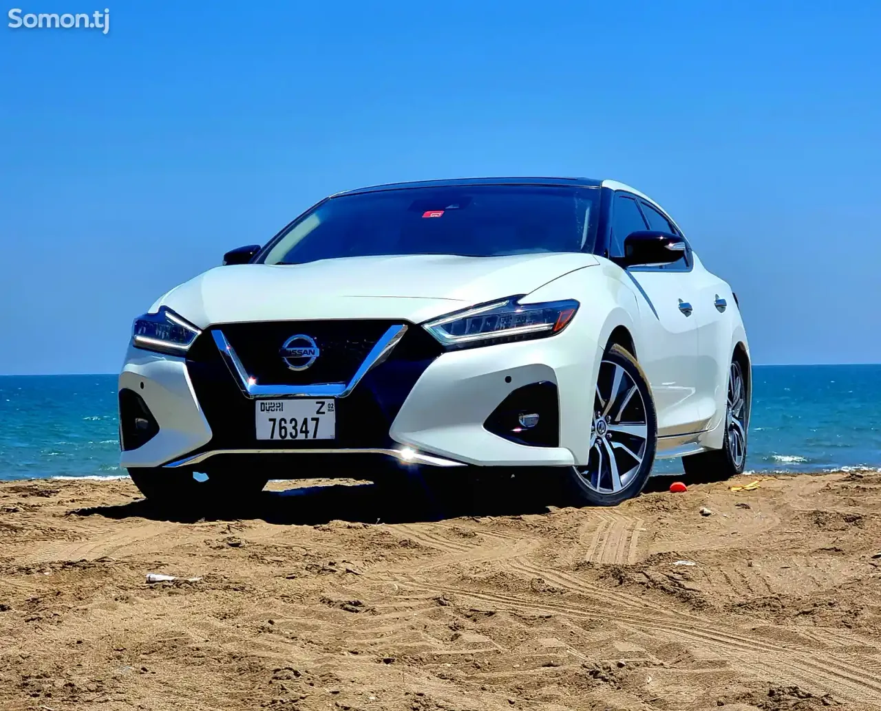 Nissan Maxima 2021 · 3.5 AT