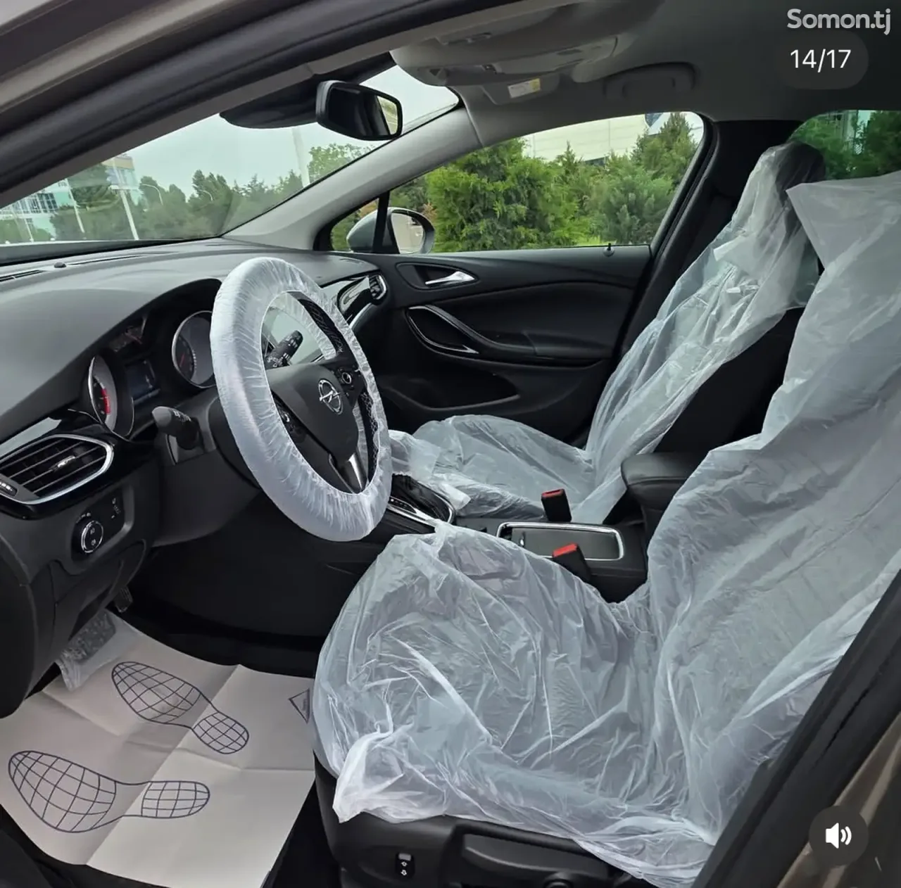 Opel Astra K 2016 · 1.4 AT