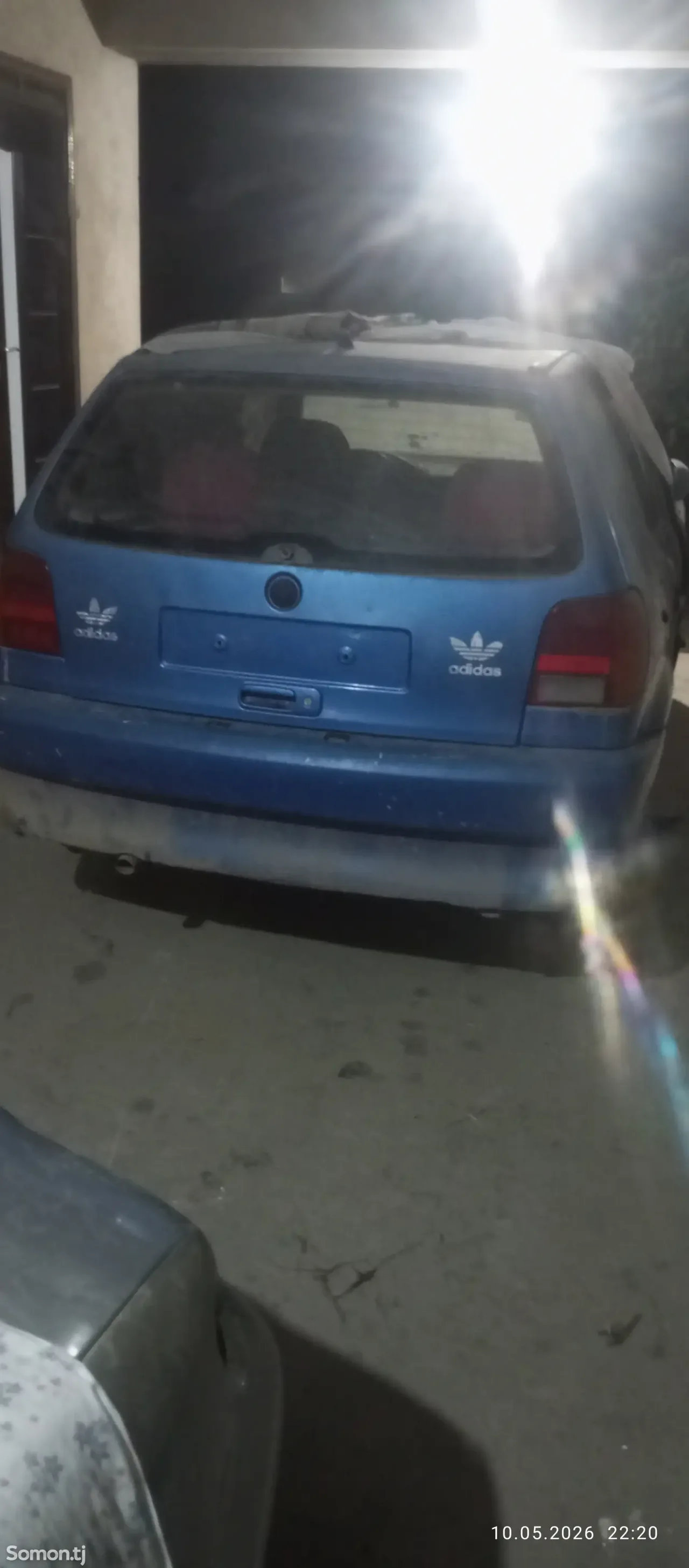 Volkswagen Polo 1998 · 1.4 MT