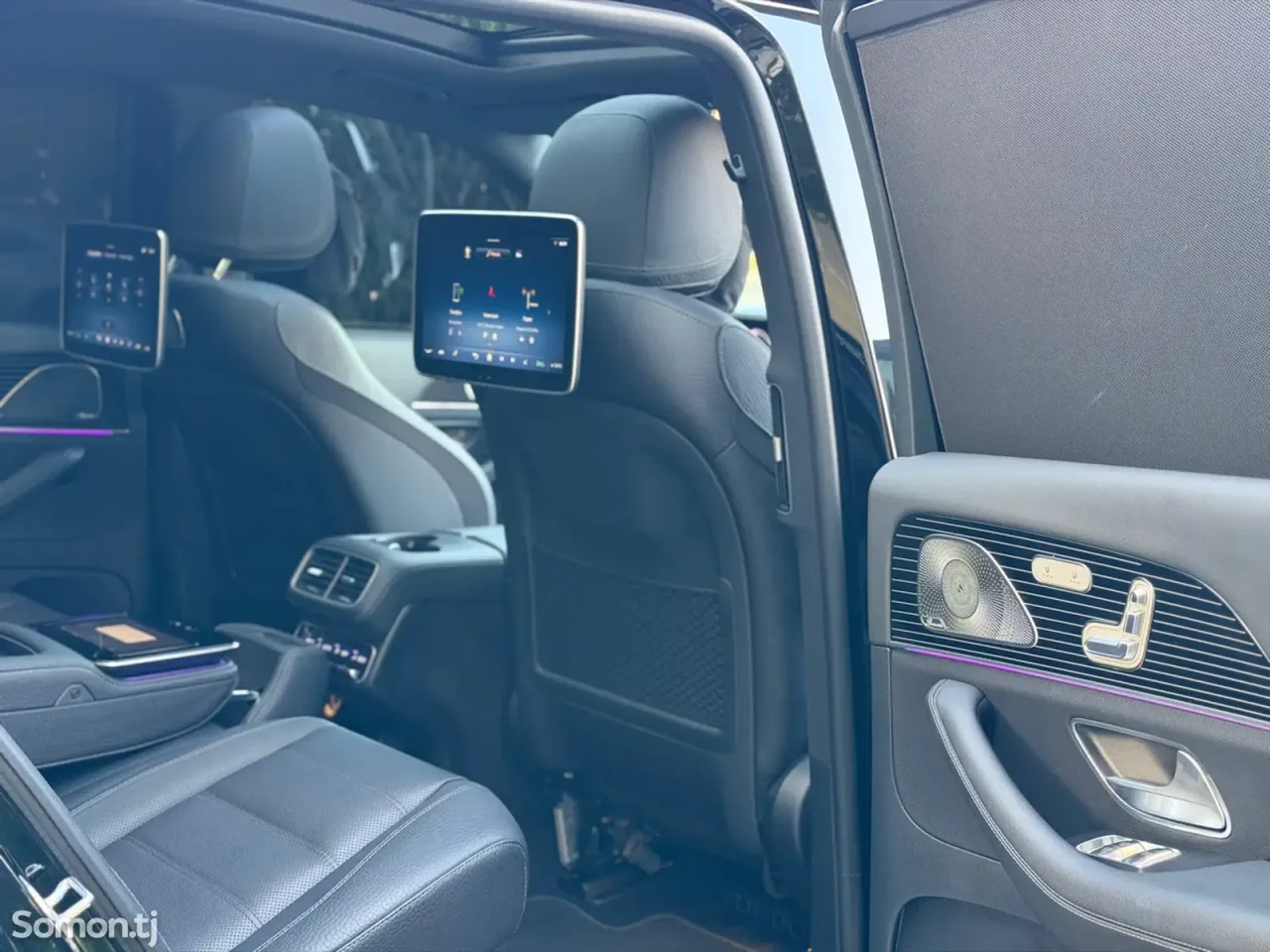 Mercedes-Benz GLS 2025 · 4.5 AT