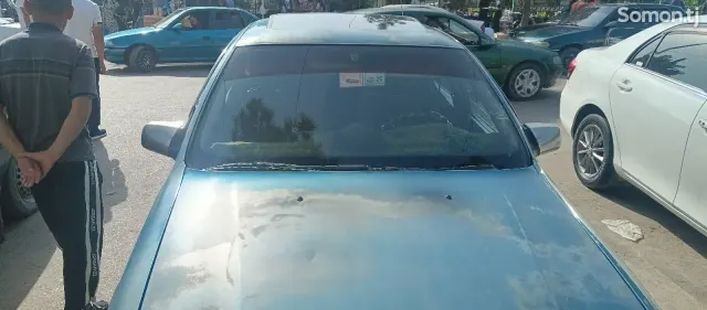 Opel Vectra A 1993 · 1.6 MT