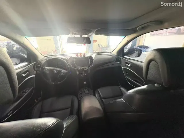 Hyundai Santa Fe 2016 · 2.0 AT
