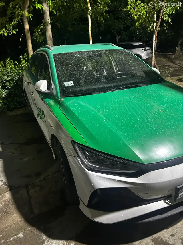 BYD E2 2023 · CVT