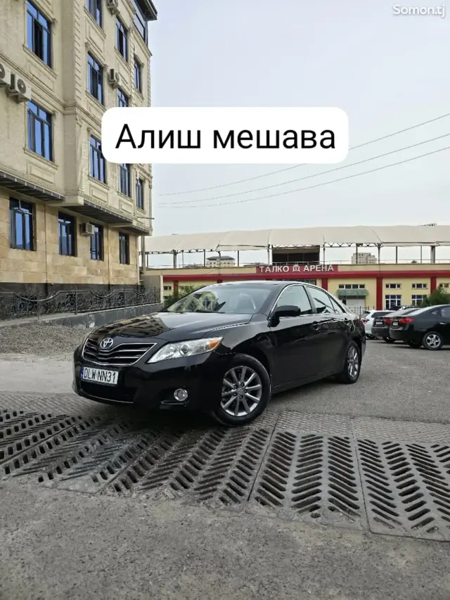 Toyota Camry 2010 · 3.5 AT