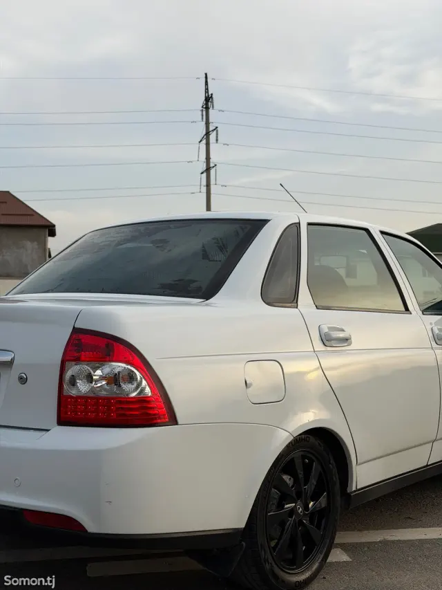 Lada (ВАЗ) Priora 2014 · 1.8 MT